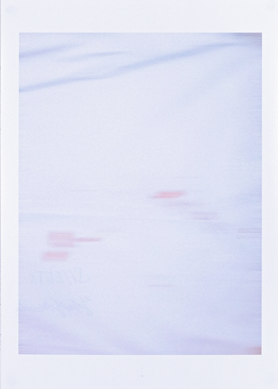 048
