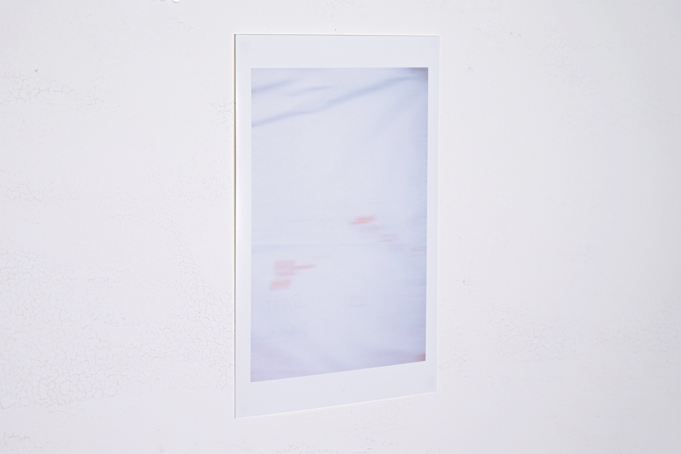 048