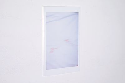 048